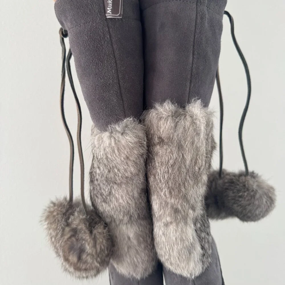 MUKS Beaded Real Fur Mukluks Boots Size 8‎ NEW Grey Alaska Style